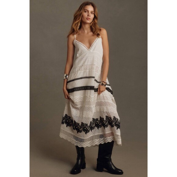 By Anthropologie Sleeveless V-Neck Lace Midi Dress Size Small - Picture 1 of 7
